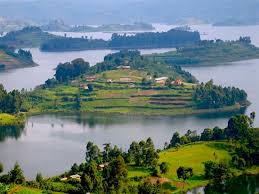 Lakes & Volunteer tours